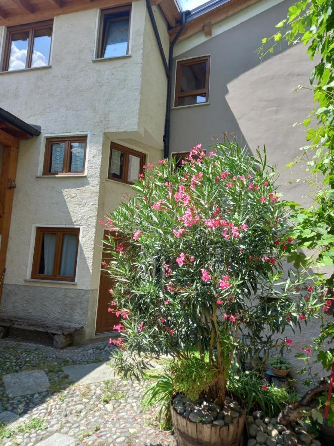 Valtellina Grosotto Holidays Luaran gambar